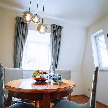 Tivoli Apartment *